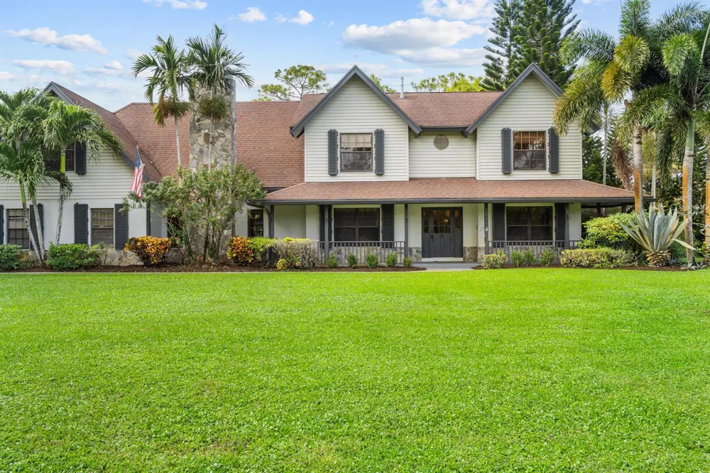5371 Cougars Prowl Lake Worth, FL 33449