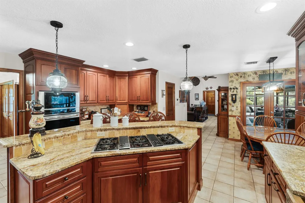 5371 Cougars Prowl Lake Worth, FL 33449