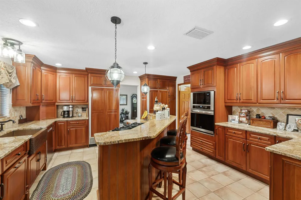 5371 Cougars Prowl Lake Worth, FL 33449