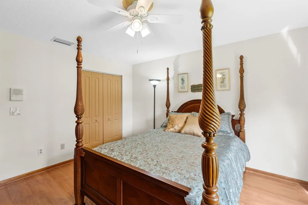 5371 Cougars Prowl Lake Worth, FL 33449