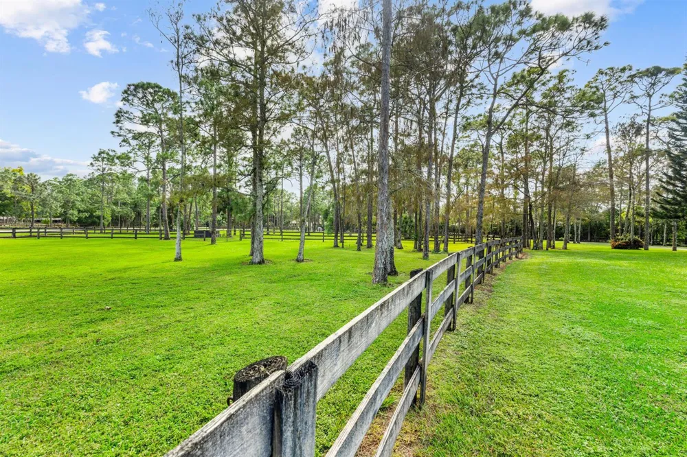 5371 Cougars Prowl Lake Worth, FL 33449
