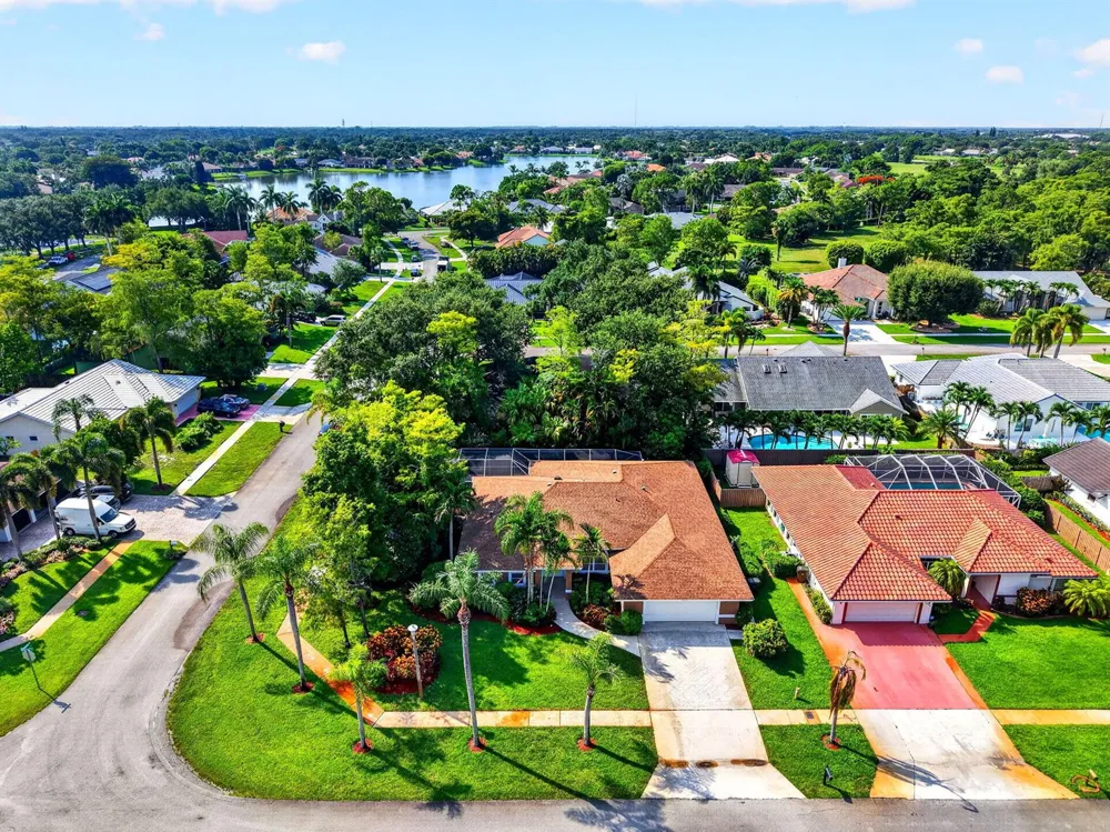 13578 Chatsworth Village Drive Wellington, FL 33414
