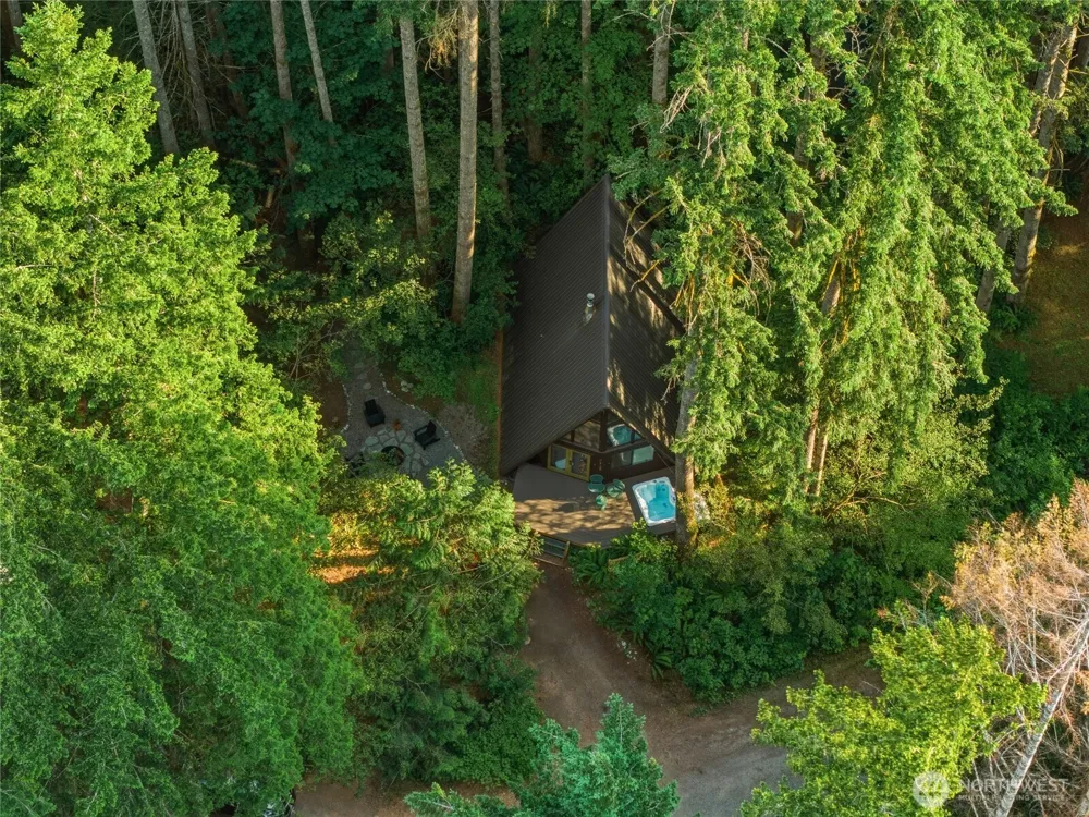 76135 NE 122nd Street Skykomish, WA 98288