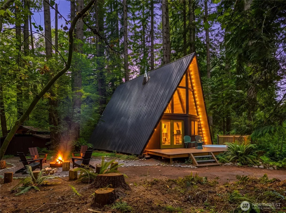 76135 NE 122nd Street Skykomish, WA 98288
