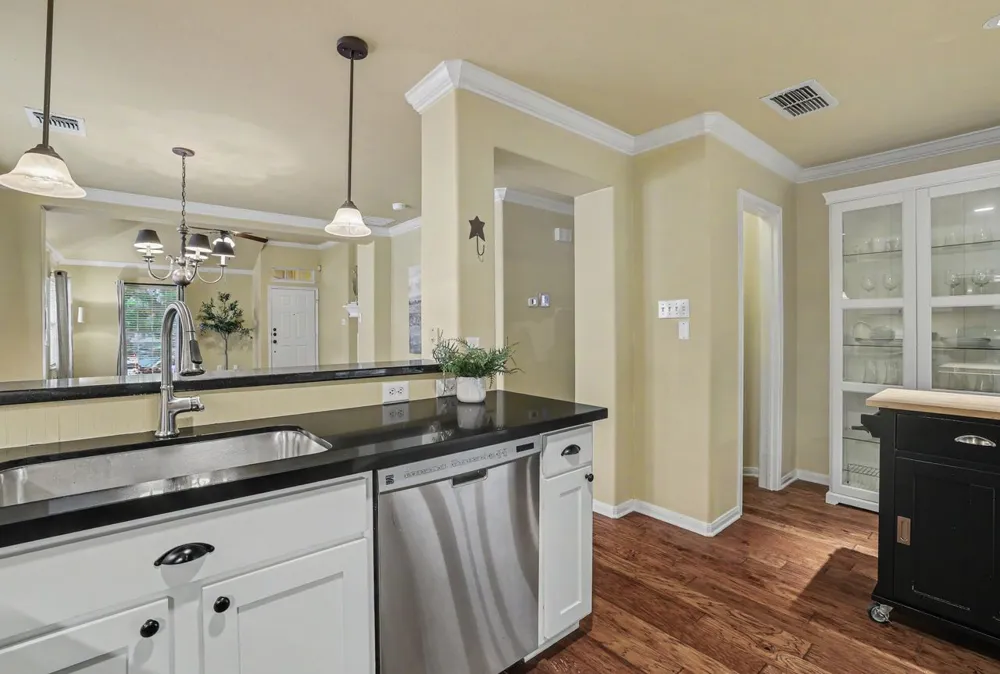 1710 Gaylord Drive Austin, TX 78728