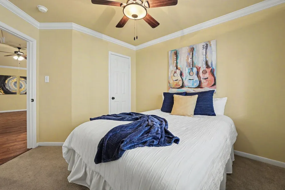 1710 Gaylord Drive Austin, TX 78728