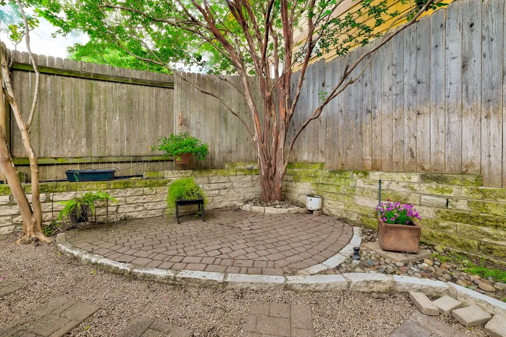 1710 Gaylord Drive Austin, TX 78728