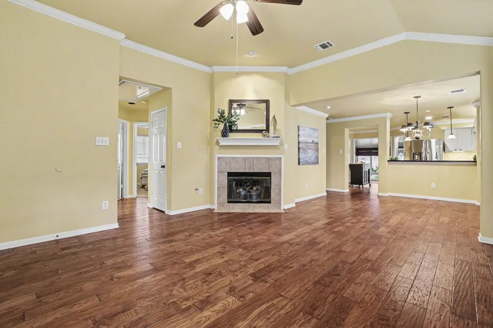 1710 Gaylord Drive Austin, TX 78728