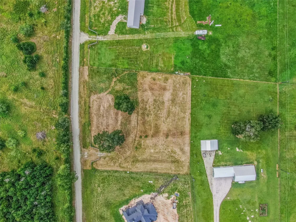 12889 Della Love Road Bryan, TX 77808