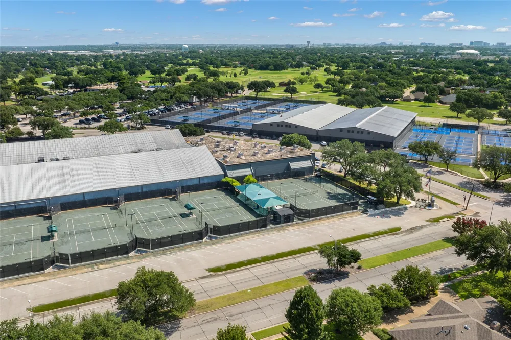 13536 Castleton Drive Farmers Branch, TX 75234