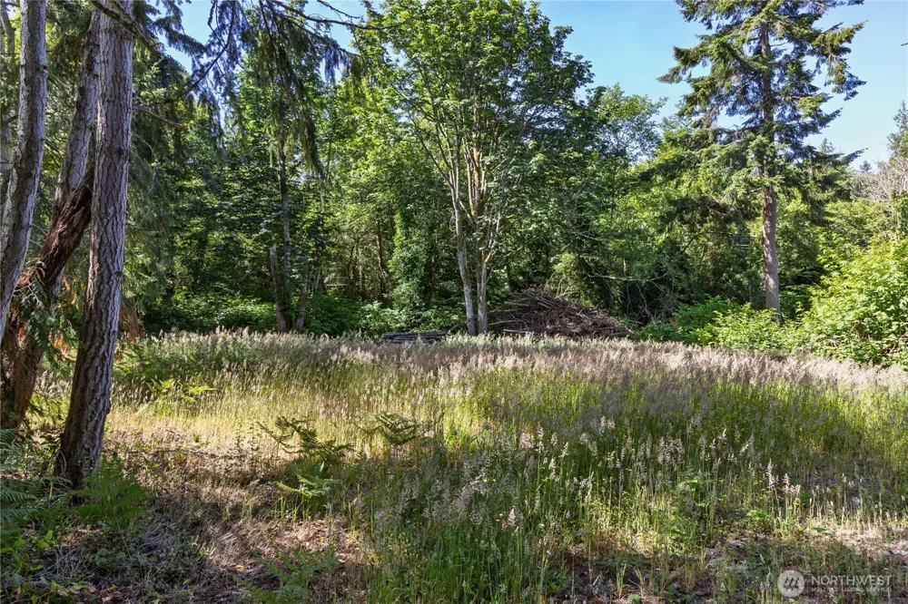 3992 NE Twin Spits Road Hansville, WA 98340