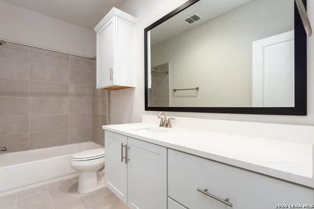 413 MCMILLAN PL San Antonio, TX 78210