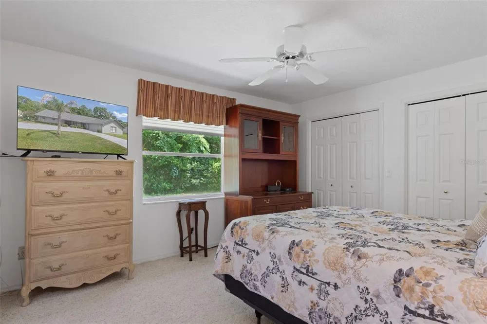 43 LINDER CIRCLE Homosassa, FL 34446