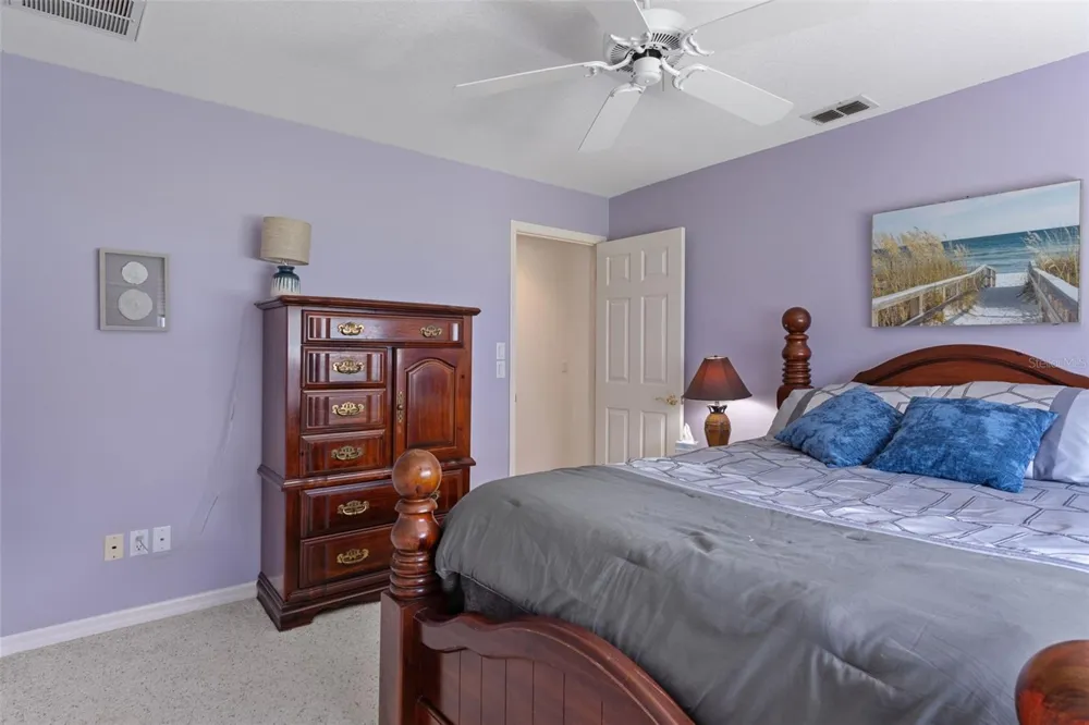 43 LINDER CIRCLE Homosassa, FL 34446