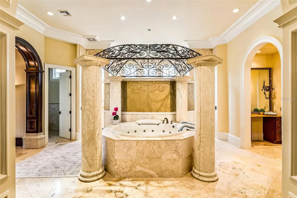 16619 AREZO COURT Montverde, FL 34756