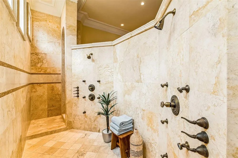 16619 AREZO COURT Montverde, FL 34756