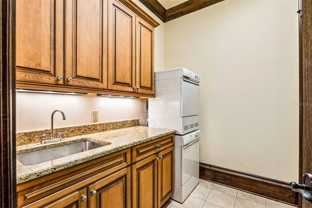 16619 AREZO COURT Montverde, FL 34756