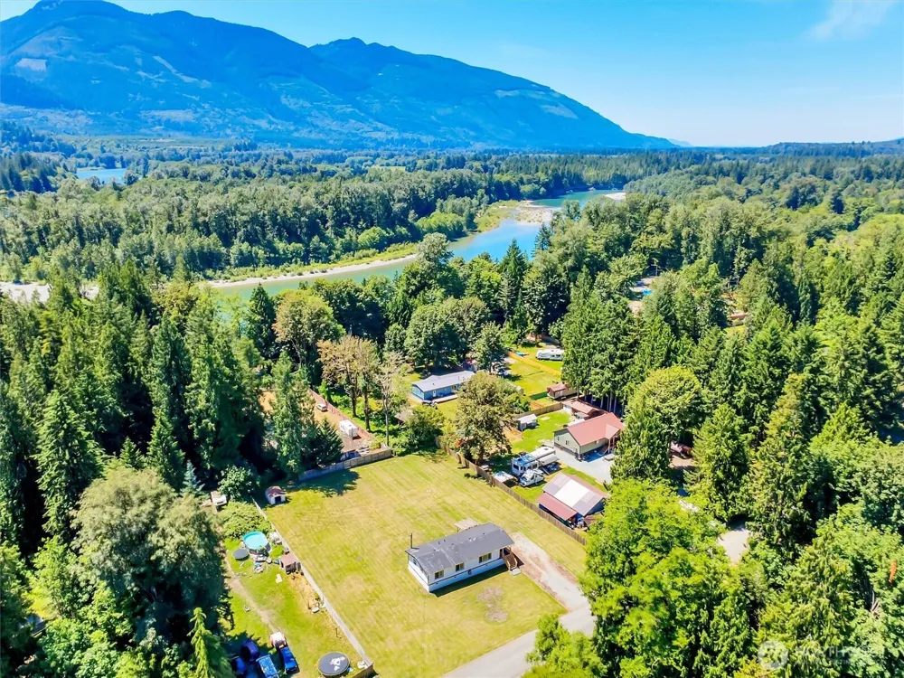 41794 Mountain View Lane Concrete, WA 98237