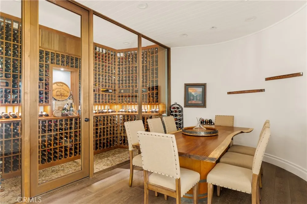 6415 Riggs Los Angeles, CA 90045