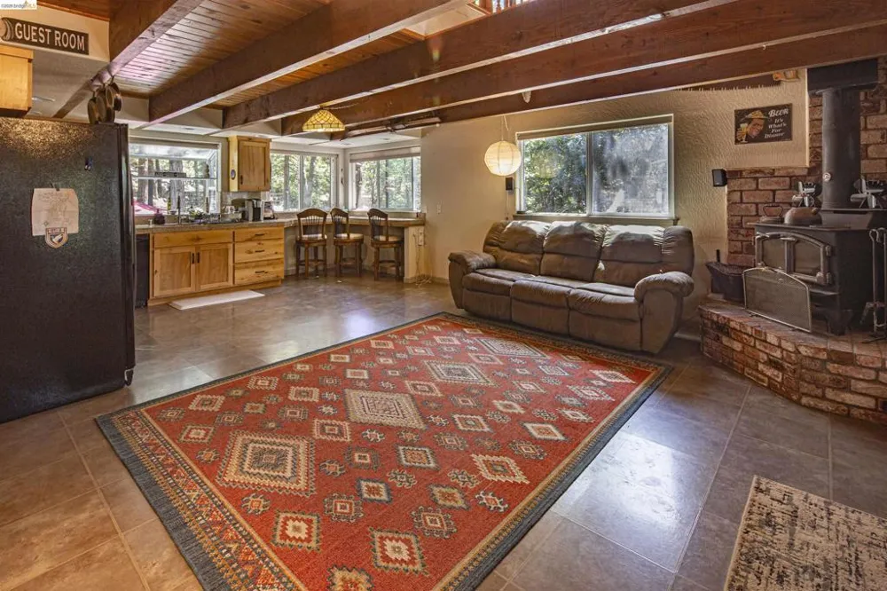 16643 Saddle Ct Sonora, CA 95370