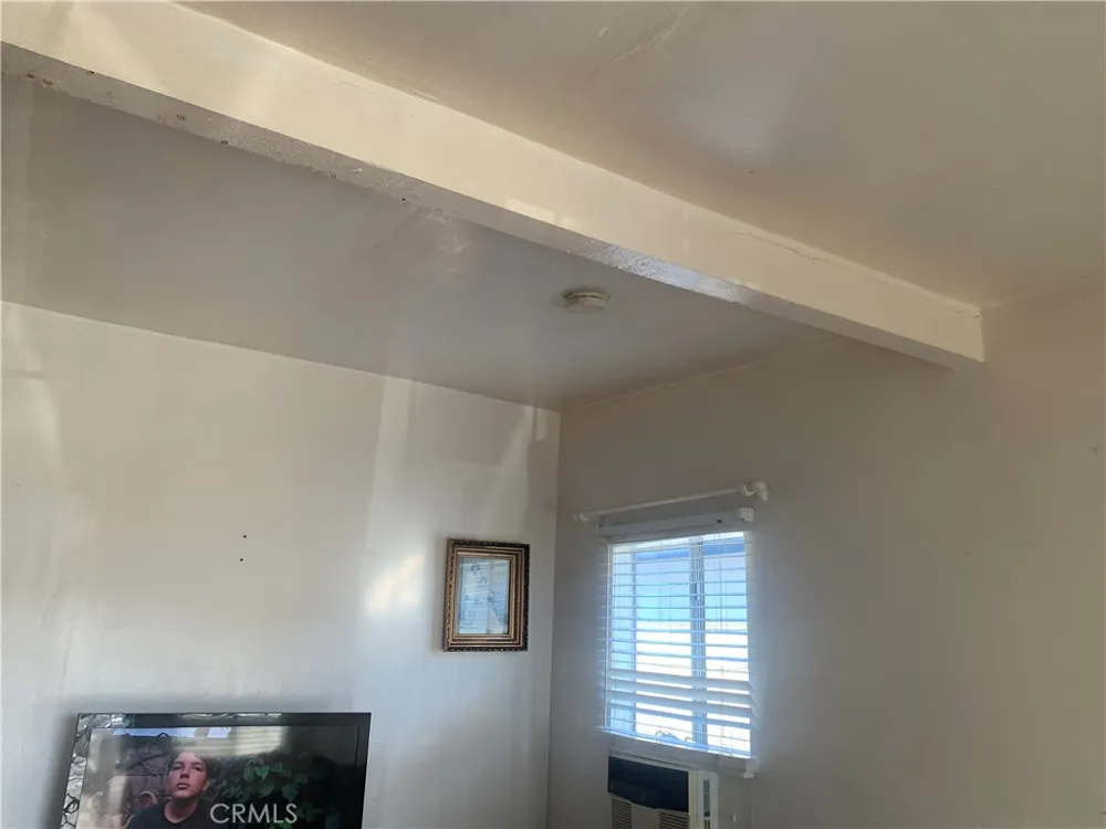22426 Devlin Hawaiian Gardens, CA 90716