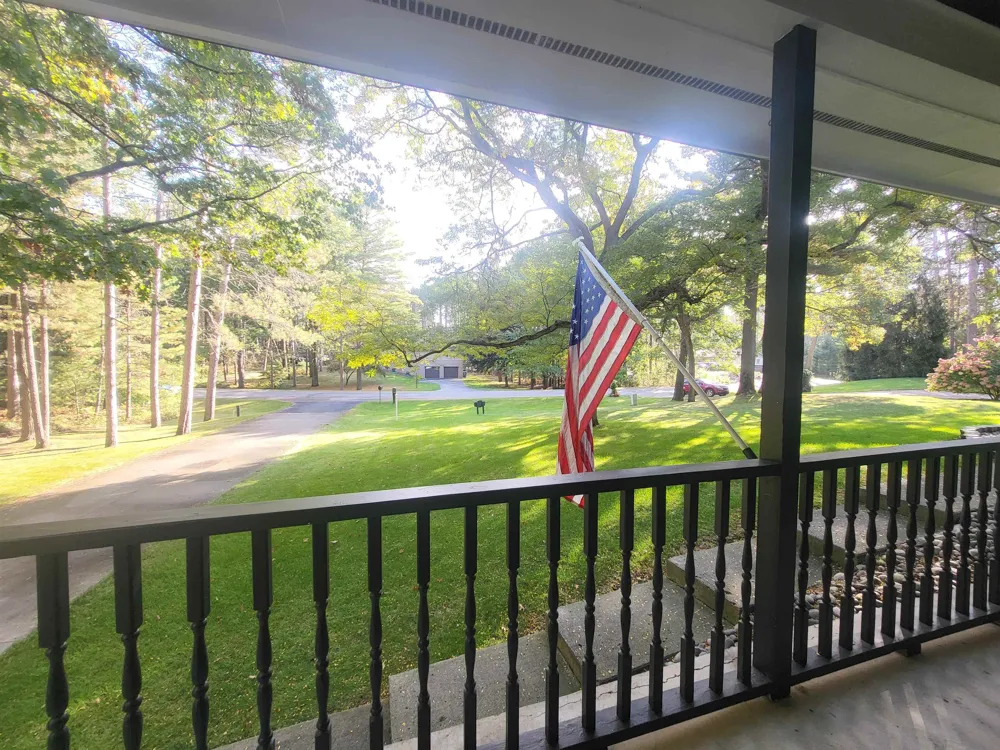 6753 Roanoak Drive Oscoda Charter Township, MI 48750