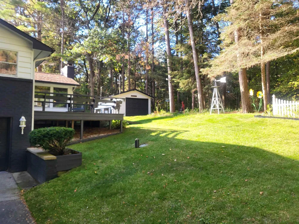 6753 Roanoak Drive Oscoda Charter Township, MI 48750