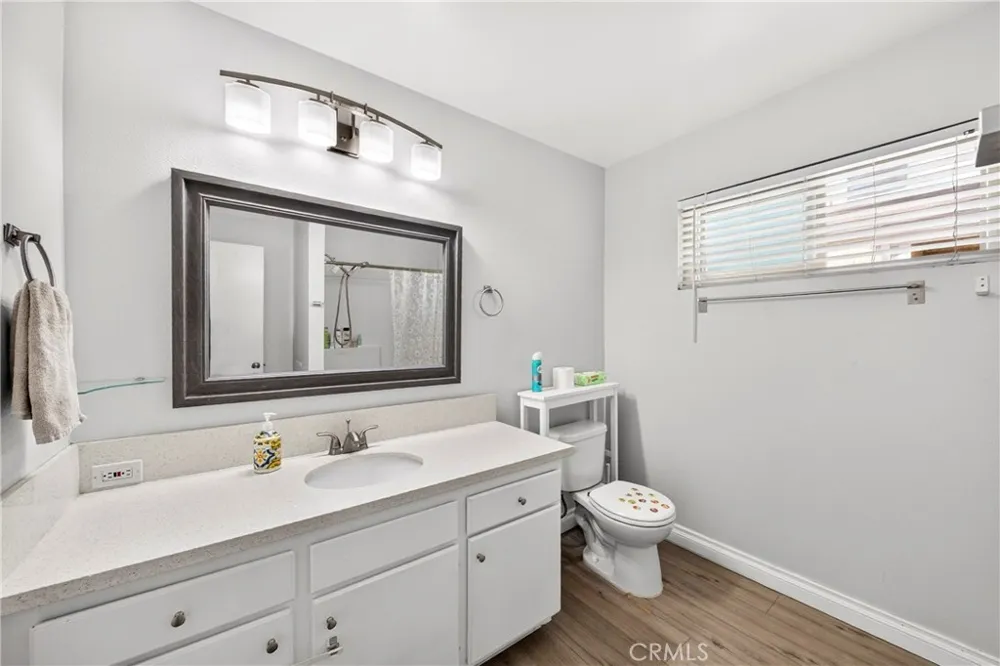 5475 Twin Lakes Cypress, CA 90630