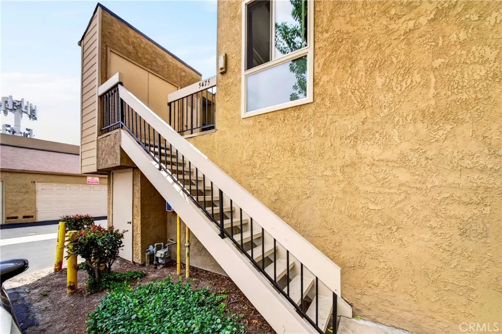 5475 Twin Lakes Cypress, CA 90630