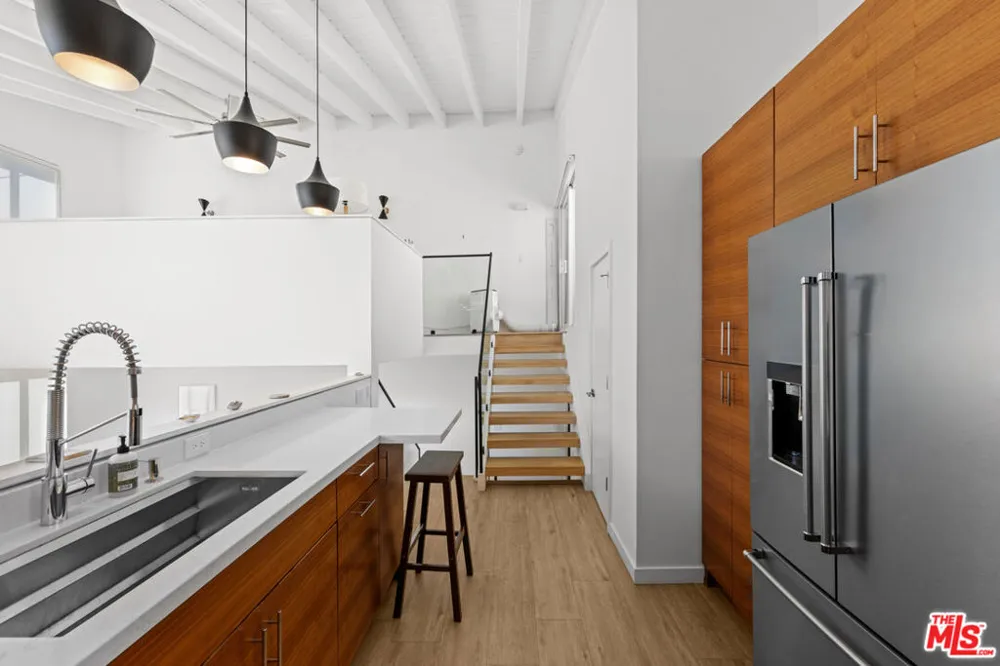 18 Privateer Street #3 Marina del Rey, CA 90292
