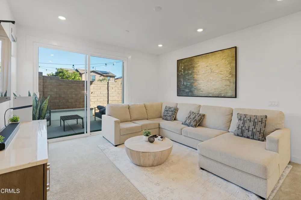 509 Snowdrop Lane Santa Paula, CA 93060