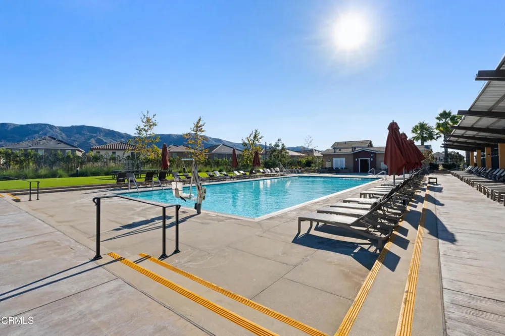 509 Snowdrop Lane Santa Paula, CA 93060