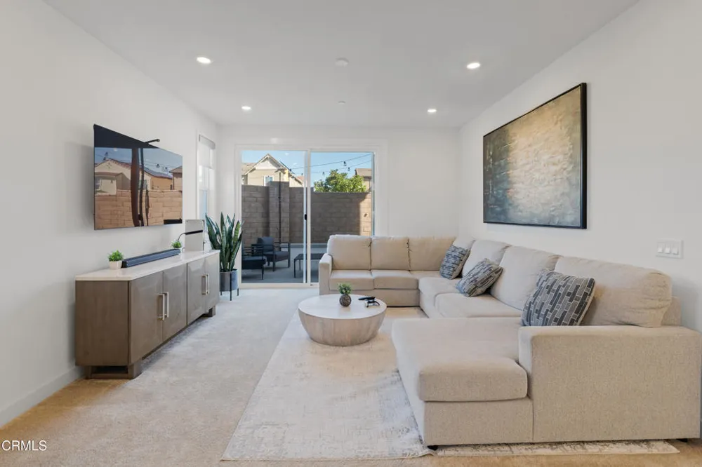 509 Snowdrop Lane Santa Paula, CA 93060