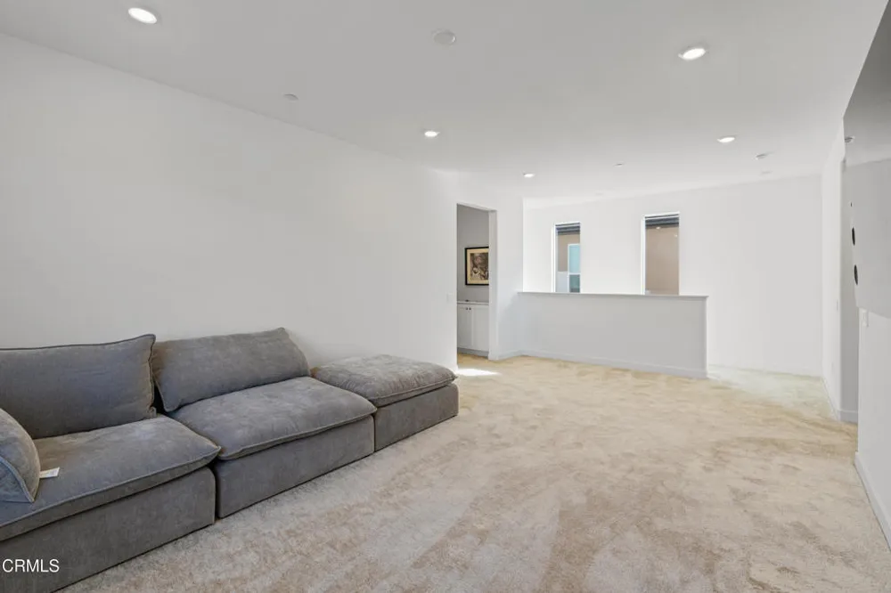 509 Snowdrop Lane Santa Paula, CA 93060