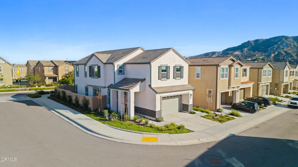 509 Snowdrop Lane Santa Paula, CA 93060