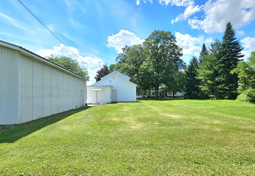207 S Company Street White Pigeon, MI 49099