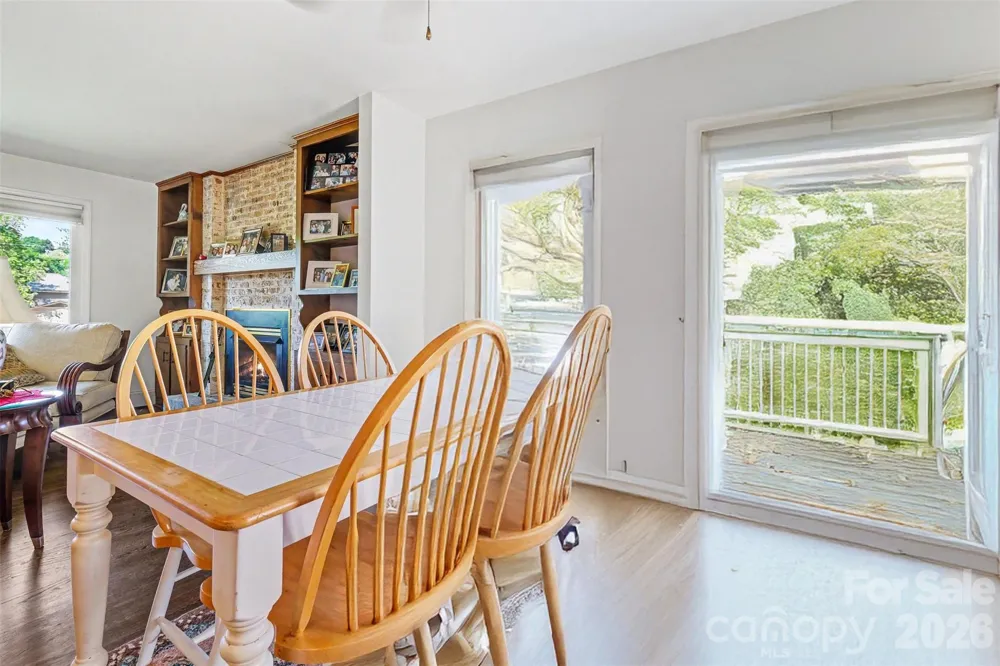 7107 Rolling Hills Drive Sherrills Ford, NC 28673