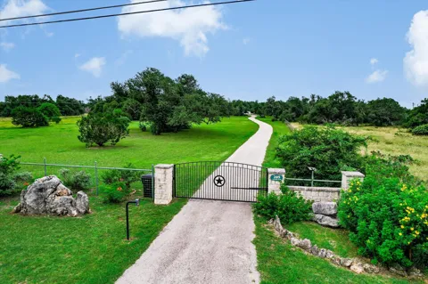 209 Cascade Trail