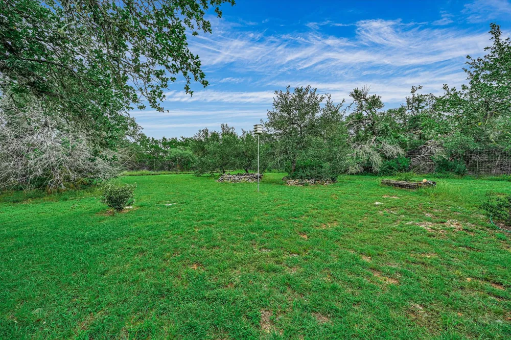 209 Cascade Trail San Marcos, TX 78666