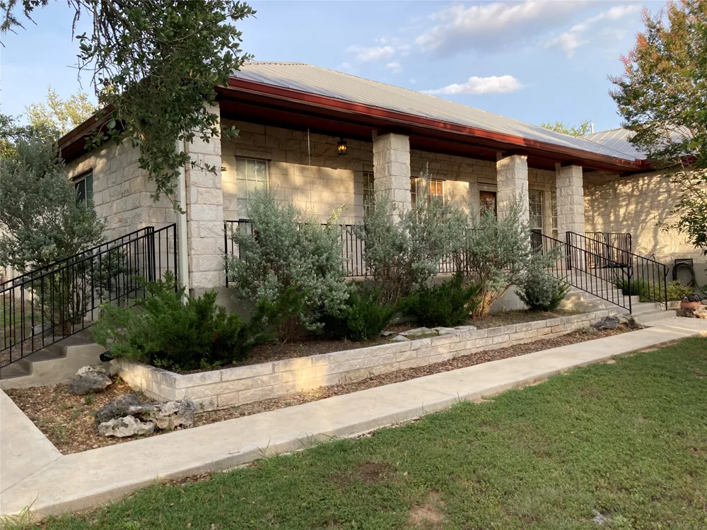 209 Cascade Trail San Marcos, TX 78666