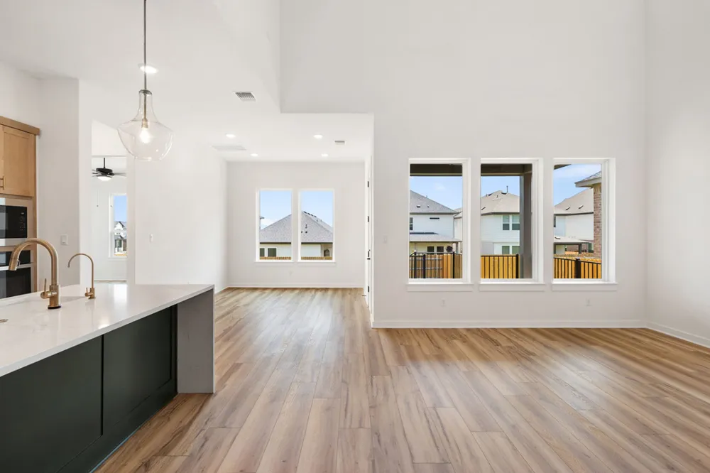 121 Bishop Wood Road Dripping Springs, TX 78620