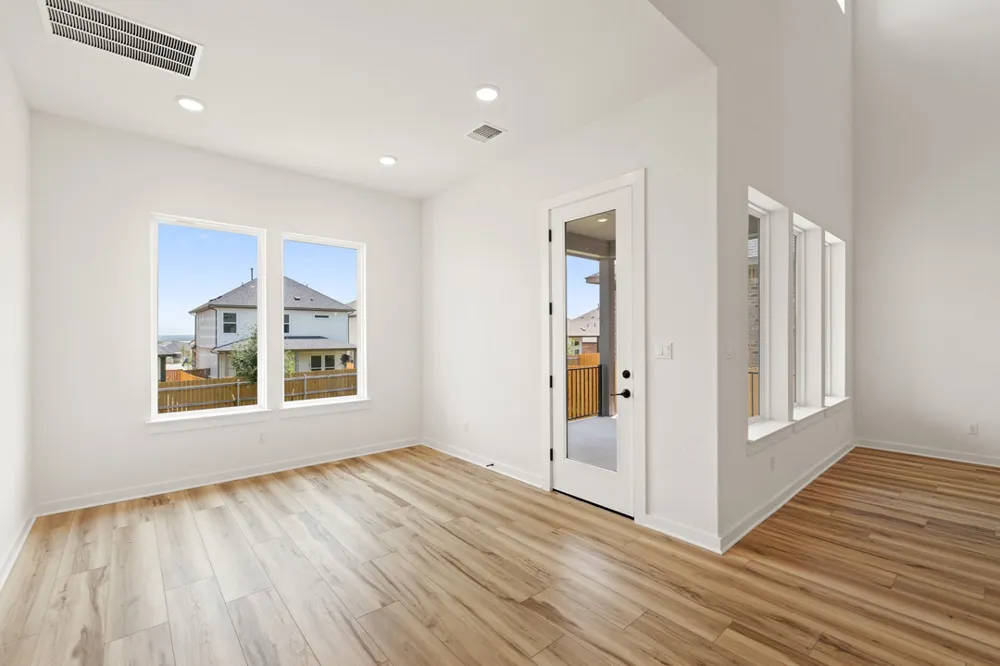 121 Bishop Wood Road Dripping Springs, TX 78620