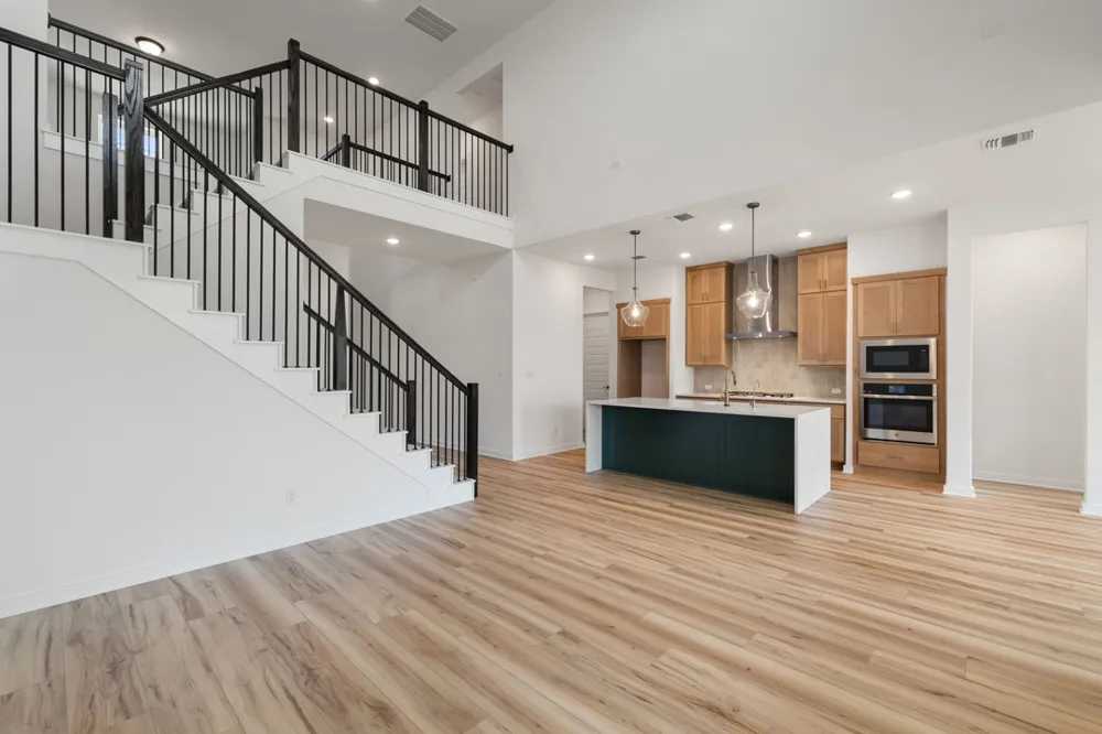 121 Bishop Wood Road Dripping Springs, TX 78620