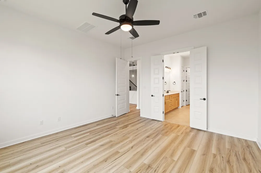 121 Bishop Wood Road Dripping Springs, TX 78620
