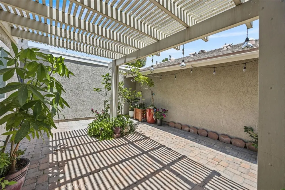 1649 Carmel W Upland, CA 91784