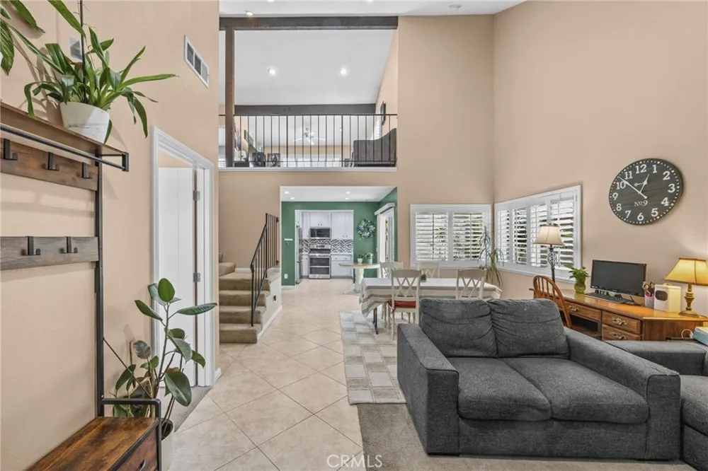 1649 Carmel W Upland, CA 91784