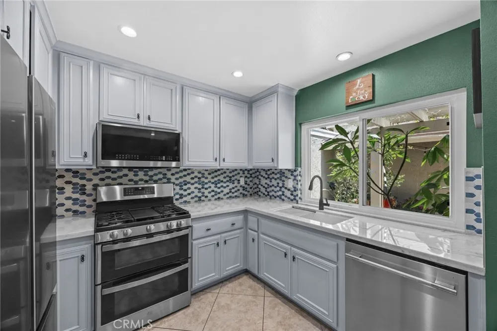 1649 Carmel W Upland, CA 91784