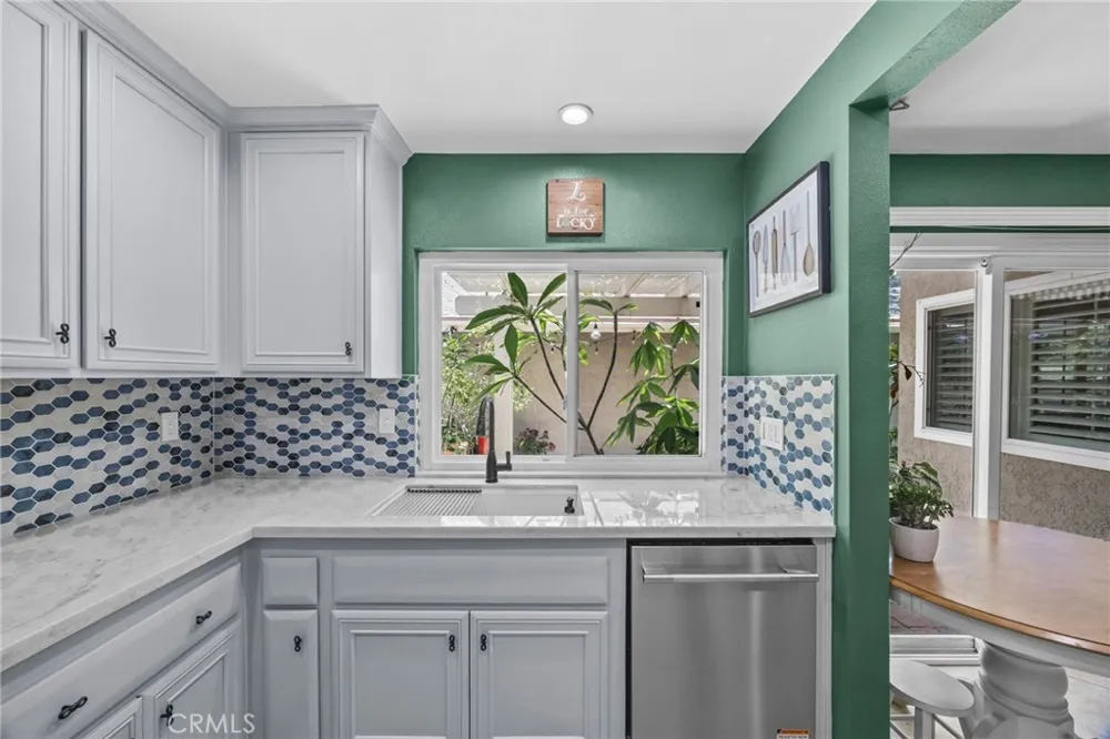 1649 Carmel W Upland, CA 91784