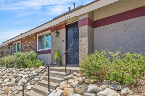 1649 Carmel W