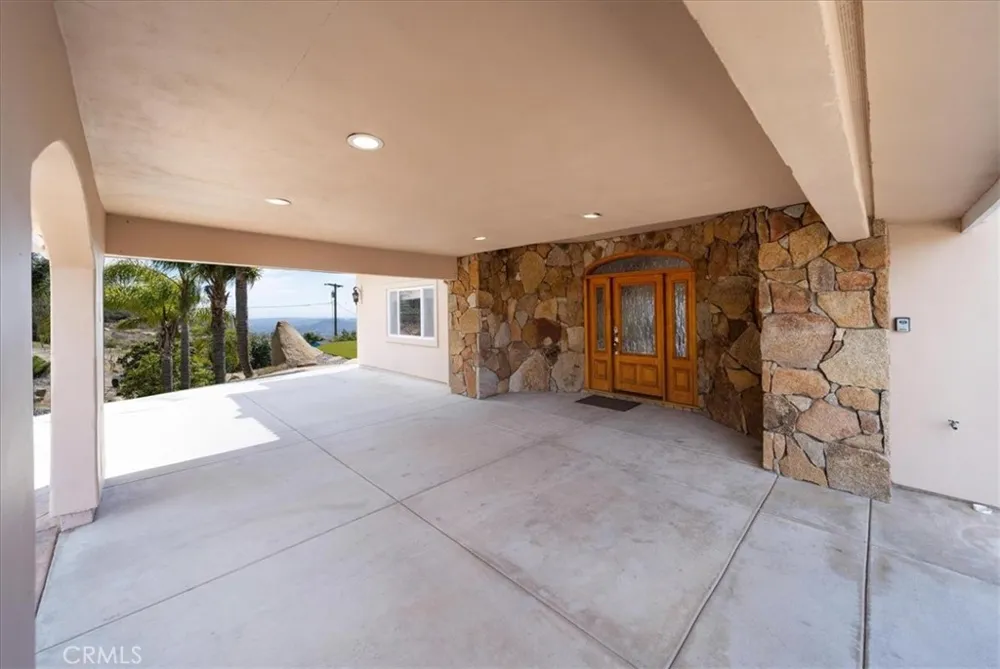 15471 Green Valley Truck Ramona, CA 92065